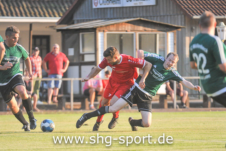Finale Rintelner Sparkassen-Cup: TSV Steinbergen gegen SC Schwalbe Möllenbeck 3:1 (mit Trainerstimmen als Audiofiles)